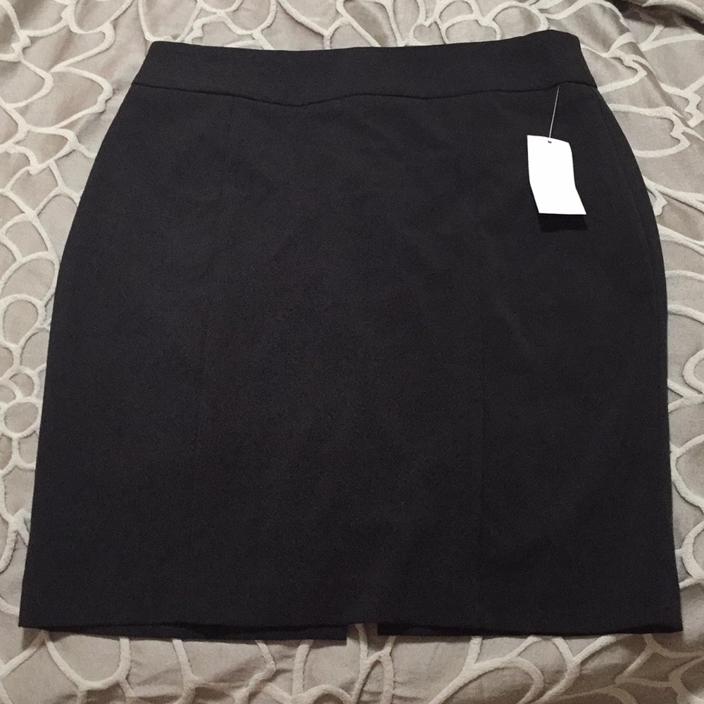 NWT! Work skirt. Size 11